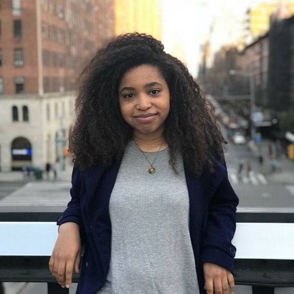Leslie  avatar image